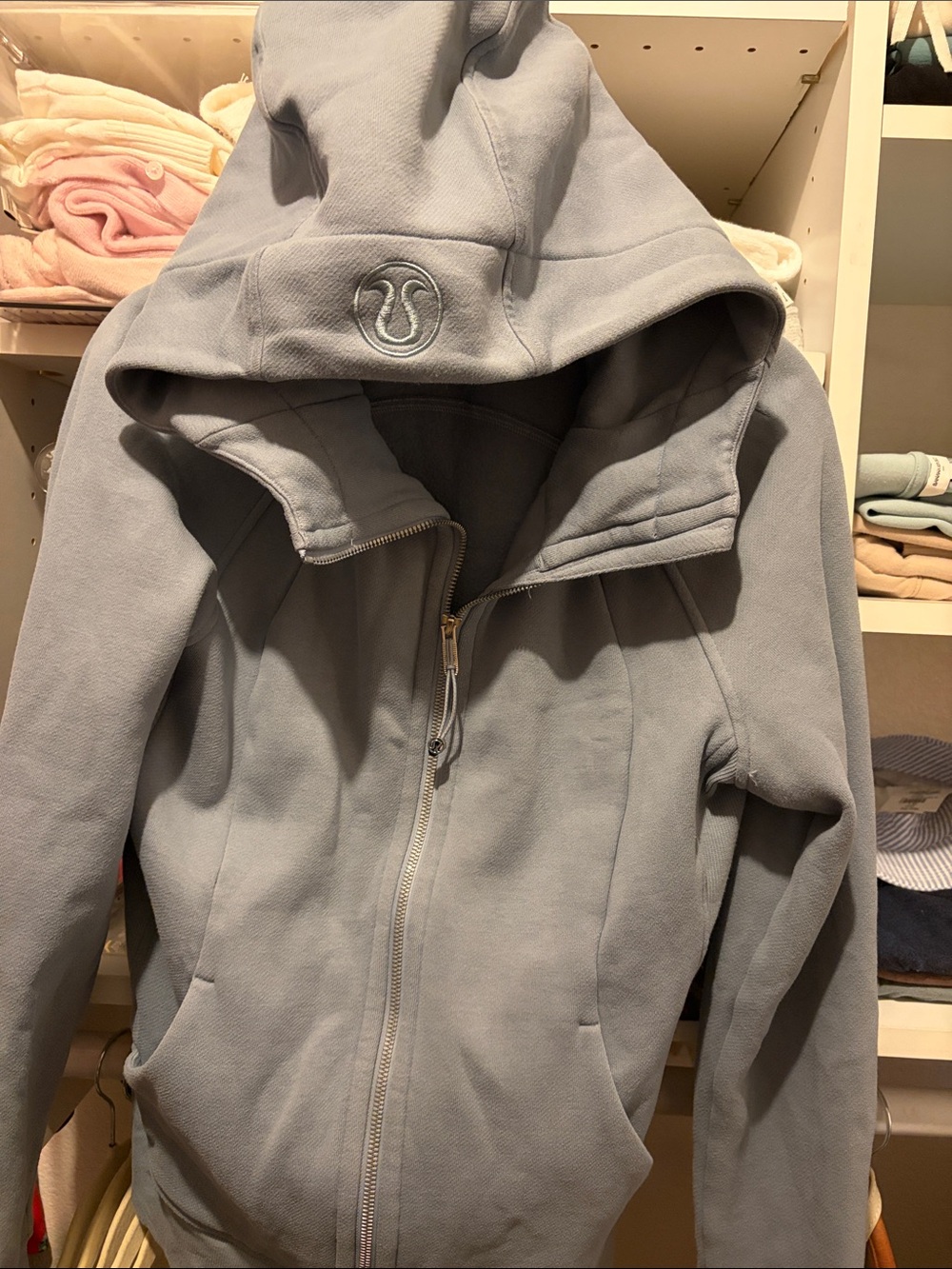 lululemon athletica SWomen's Light Gray Hooded Bomber Jacket